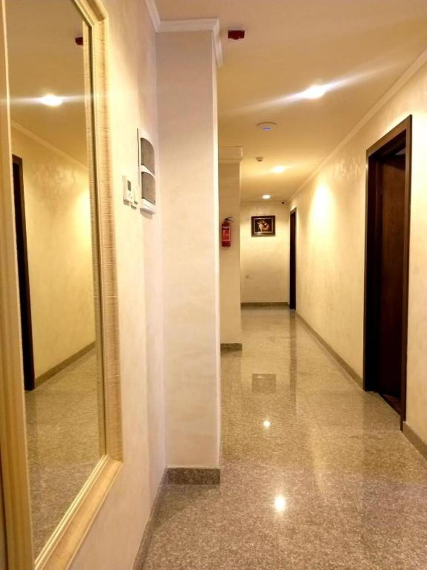 Partez Hotel Erévan Extérieur photo
