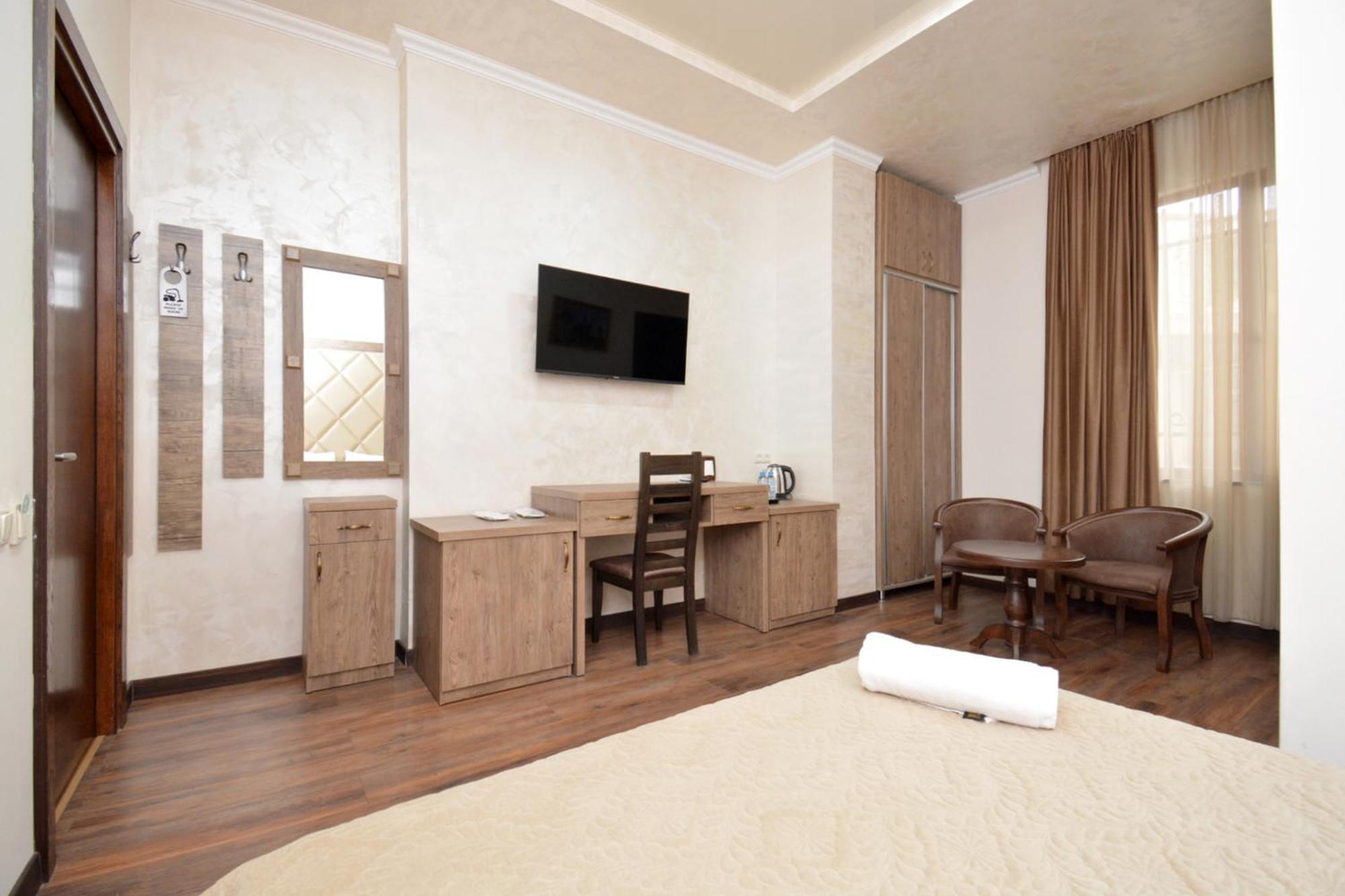 Partez Hotel Erévan Extérieur photo